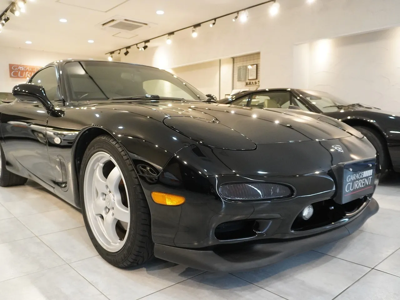 1997 マツダ RX-7クーペ タイプRS | 4型　実走行2万km台　TEIN車高調　HKSサイレントハイパワー　LAILE前後タワーバー　ピラーバー　社外ステアリング　ALPINEナビ　外装同色塗装済み　純正部品完備　ユーザー様買取車輌 写真16