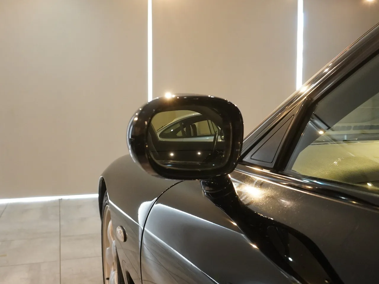 1997 マツダ RX-7クーペ タイプRS | 4型　実走行2万km台　TEIN車高調　HKSサイレントハイパワー　LAILE前後タワーバー　ピラーバー　社外ステアリング　ALPINEナビ　外装同色塗装済み　純正部品完備　ユーザー様買取車輌 写真30