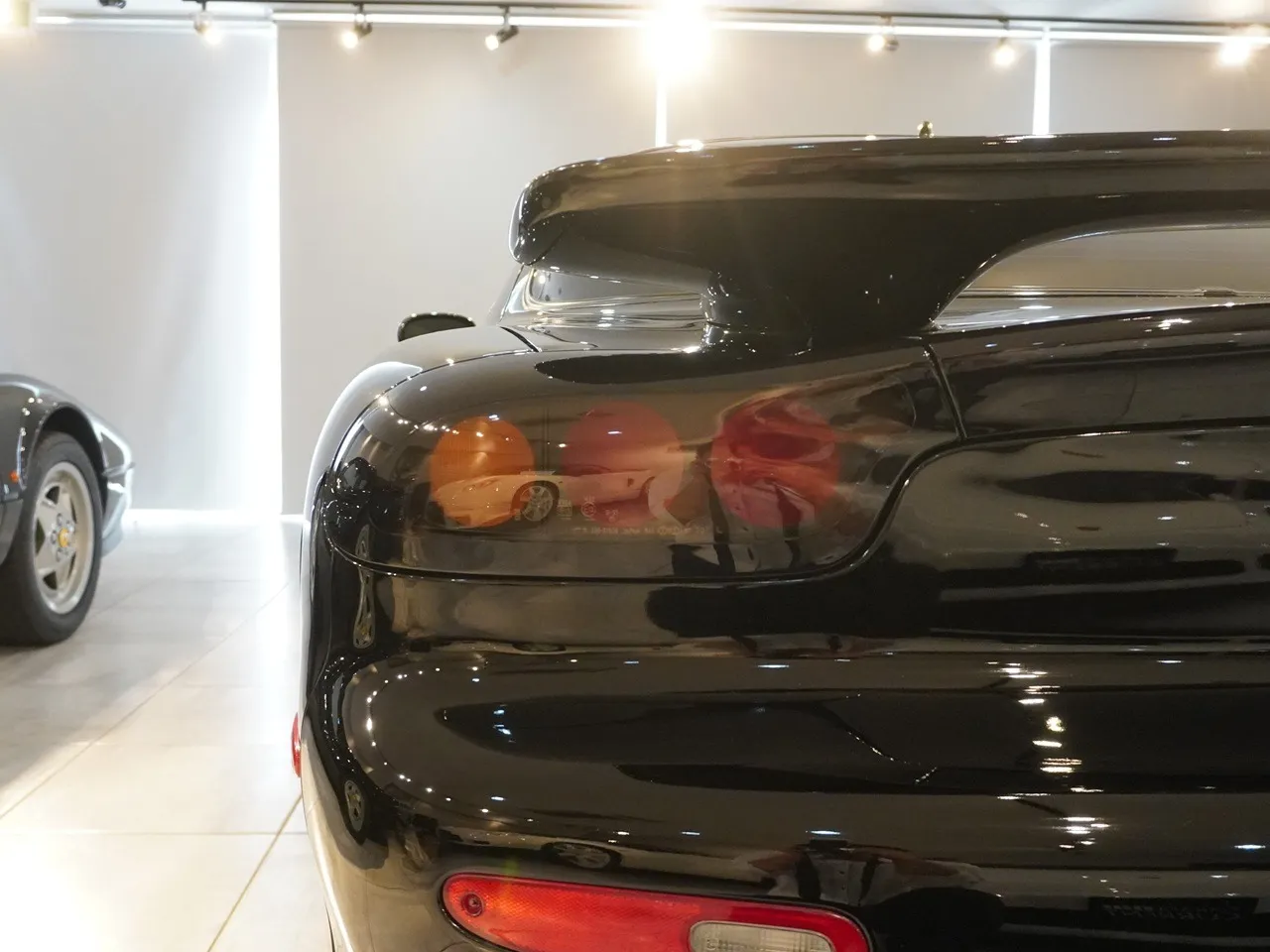 1997 マツダ RX-7クーペ タイプRS | 4型　実走行2万km台　TEIN車高調　HKSサイレントハイパワー　LAILE前後タワーバー　ピラーバー　社外ステアリング　ALPINEナビ　外装同色塗装済み　純正部品完備　ユーザー様買取車輌 写真41