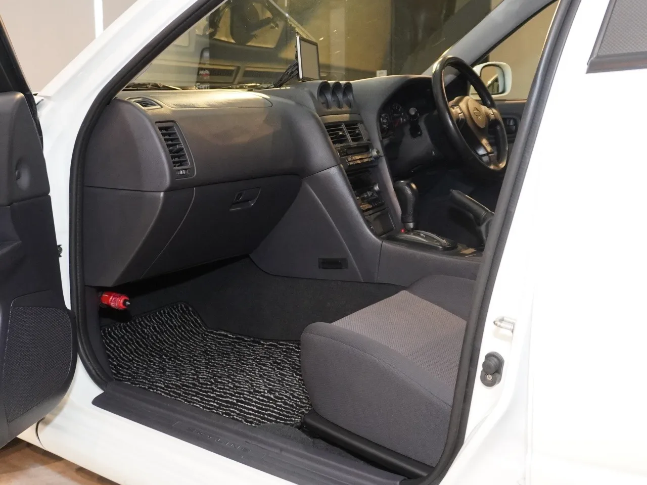 1998 日産 スカイラインセダン 25GT-X_TURBO 写真11