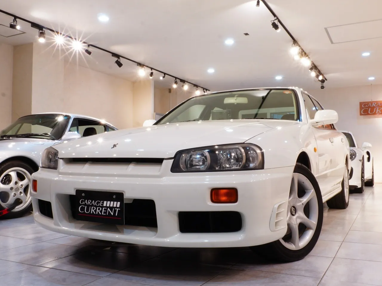 1998 日産 スカイラインセダン 25GT-X_TURBO 写真1